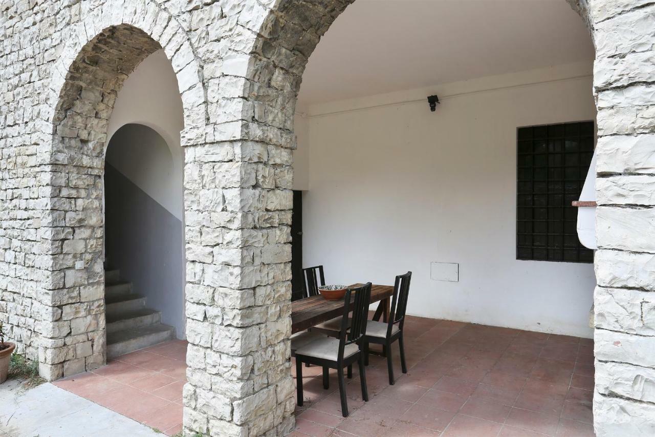 Mondo Pazzo Ruota Εξωτερικό φωτογραφία